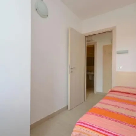 Family-friendly Vacation Flat With Pool * リニャーノ・サッビアドーロ